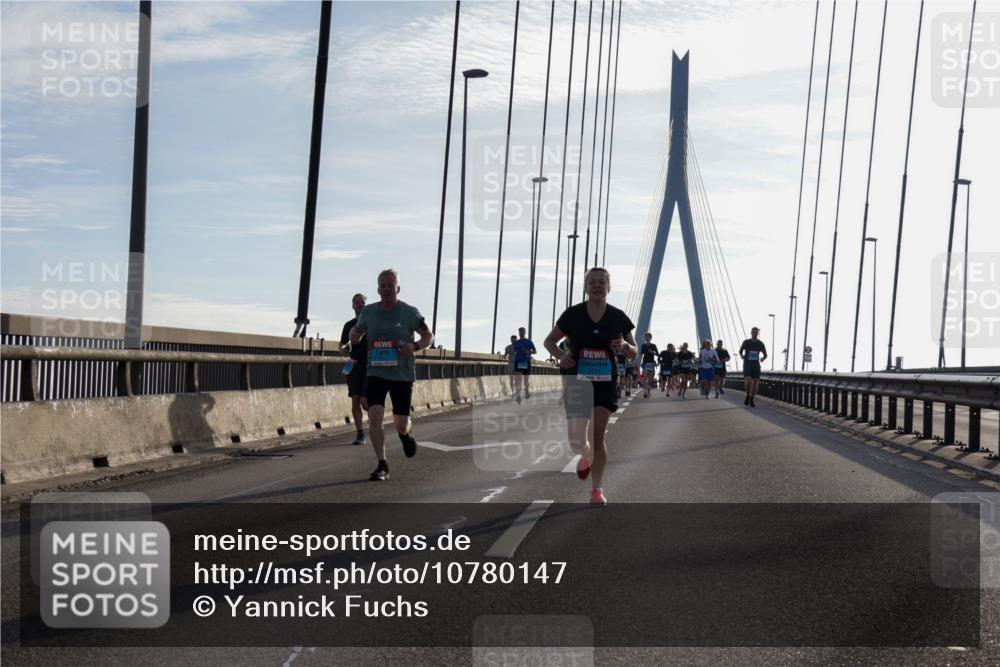 03.10.2026 - Köhlbrandbrückenlauf Yannick Fuchs http://msf.ph/oto/10780147 03.10.2026 09:25:39 Position 1  meine-sportfotos.de
