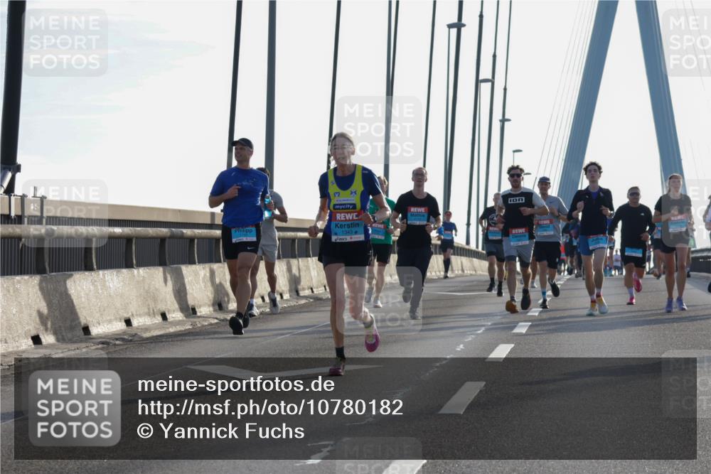 03.10.2026 - Köhlbrandbrückenlauf Yannick Fuchs http://msf.ph/oto/10780182 03.10.2026 09:25:43 Position 1 1343 meine-sportfotos.de