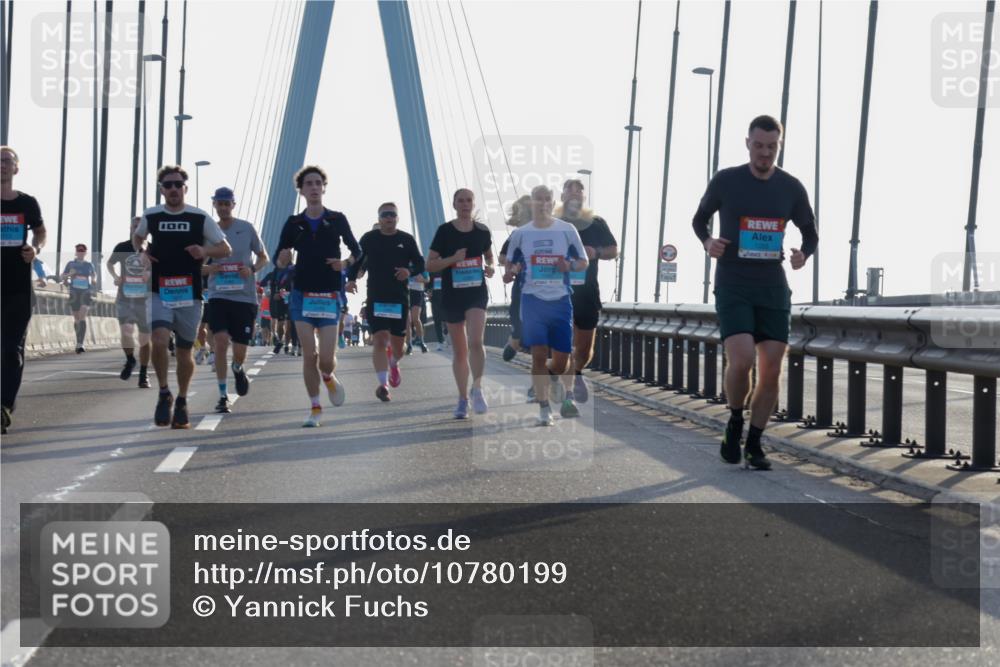 03.10.2026 - Köhlbrandbrückenlauf Yannick Fuchs http://msf.ph/oto/10780199 03.10.2026 09:25:45 Position 1  meine-sportfotos.de