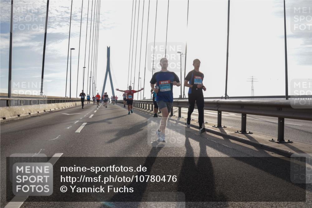 03.10.2026 - Köhlbrandbrückenlauf Yannick Fuchs http://msf.ph/oto/10780476 03.10.2026 09:26:08 Position 1  meine-sportfotos.de