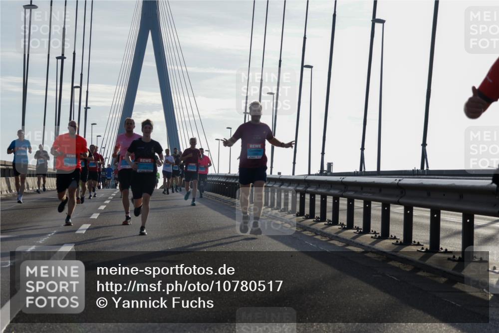 03.10.2026 - Köhlbrandbrückenlauf Yannick Fuchs http://msf.ph/oto/10780517 03.10.2026 09:26:11 Position 1  meine-sportfotos.de