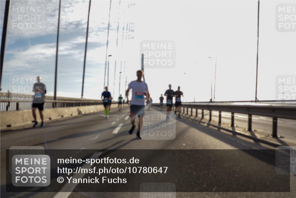 03.10.2026 - Köhlbrandbrückenlauf Yannick Fuchs http://msf.ph/oto/10780647 03.10.2026 09:26:25 Position 1  meine-sportfotos.de