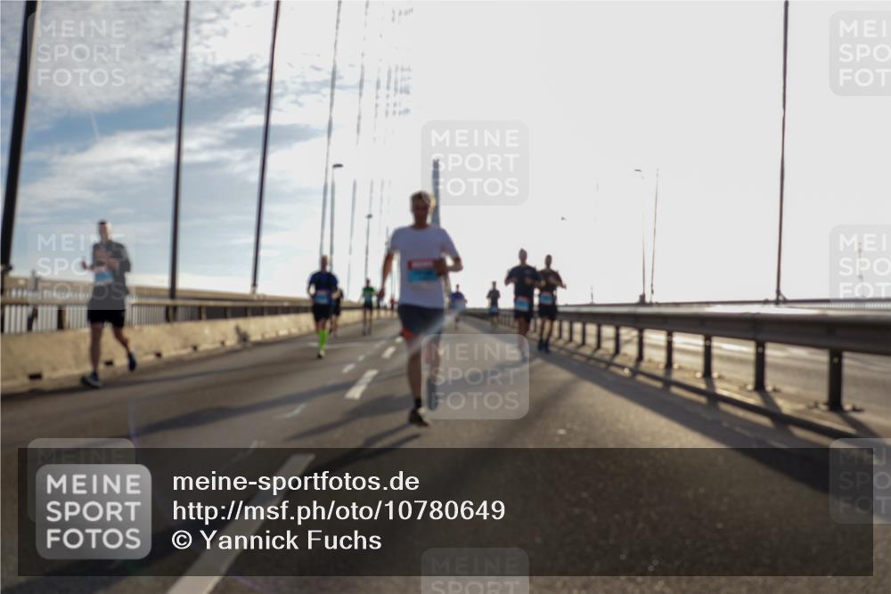 03.10.2026 - Köhlbrandbrückenlauf Yannick Fuchs http://msf.ph/oto/10780649 03.10.2026 09:26:25 Position 1  meine-sportfotos.de