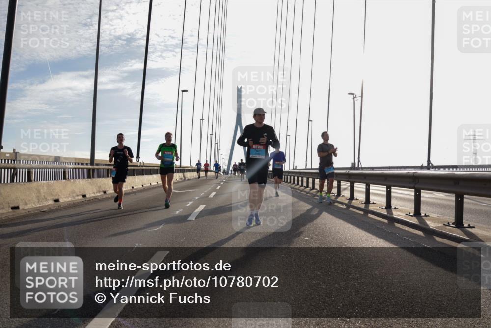 03.10.2026 - Köhlbrandbrückenlauf Yannick Fuchs http://msf.ph/oto/10780702 03.10.2026 09:26:29 Position 1  meine-sportfotos.de