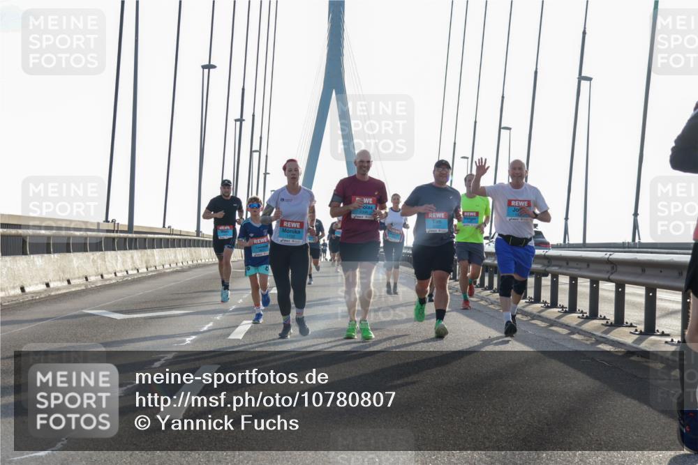 03.10.2026 - Köhlbrandbrückenlauf Yannick Fuchs http://msf.ph/oto/10780807 03.10.2026 09:26:41 Position 1 22 meine-sportfotos.de