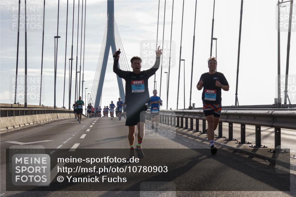 03.10.2026 - Köhlbrandbrückenlauf Yannick Fuchs http://msf.ph/oto/10780903 03.10.2026 09:26:49 Position 1 1462, 1647 meine-sportfotos.de