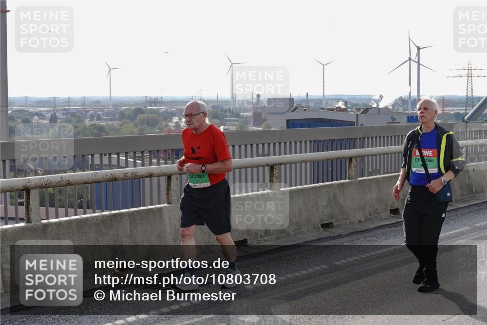 03.10.2026 - Köhlbrandbrückenlauf Michael Burmester http://msf.ph/oto/10803708 03.10.2026 16:16:27 Position 2 7899 meine-sportfotos.de