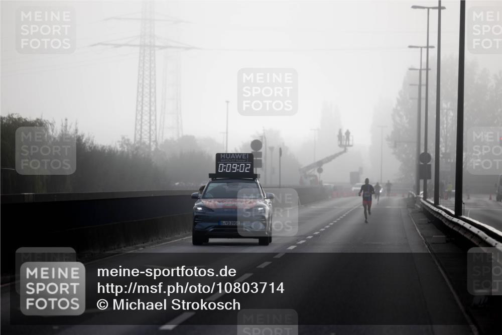 03.10.2026 - Köhlbrandbrückenlauf Michael Strokosch http://msf.ph/oto/10803714 03.10.2026 09:09:53 Position 3 2, 0, 09, 02, 390 meine-sportfotos.de