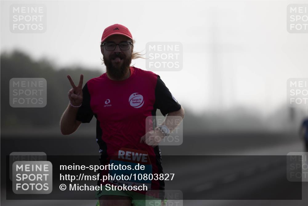 03.10.2026 - Köhlbrandbrückenlauf Michael Strokosch http://msf.ph/oto/10803827 03.10.2026 09:12:00 Position 3 3823 meine-sportfotos.de