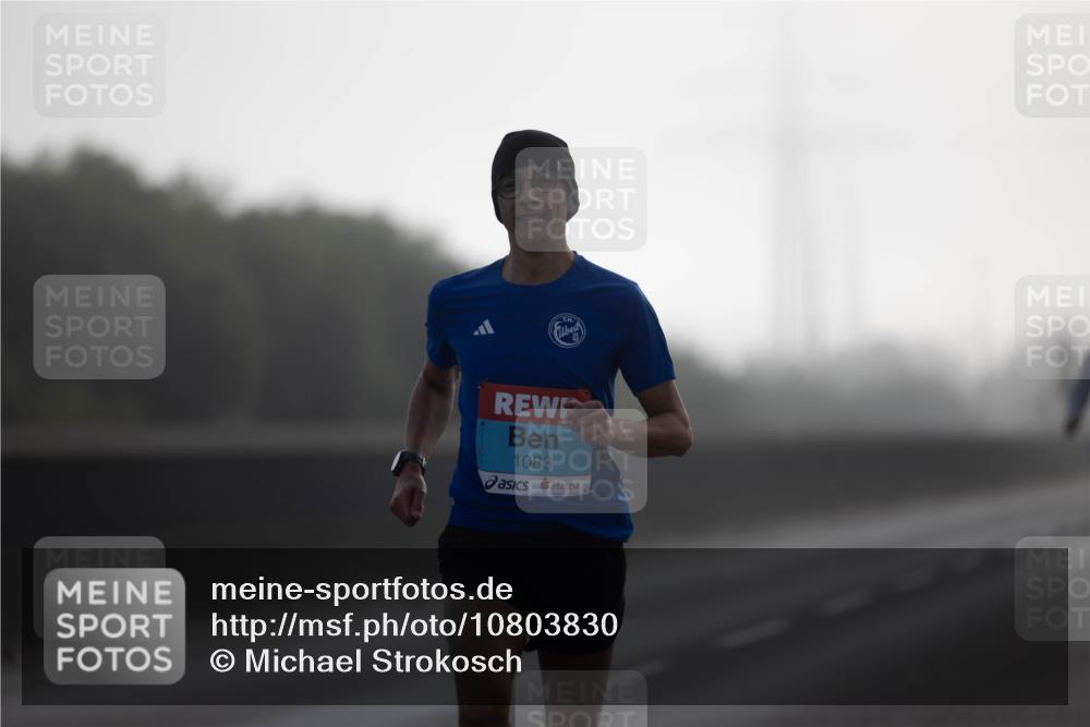 03.10.2026 - Köhlbrandbrückenlauf Michael Strokosch http://msf.ph/oto/10803830 03.10.2026 09:12:05 Position 3 1083 meine-sportfotos.de