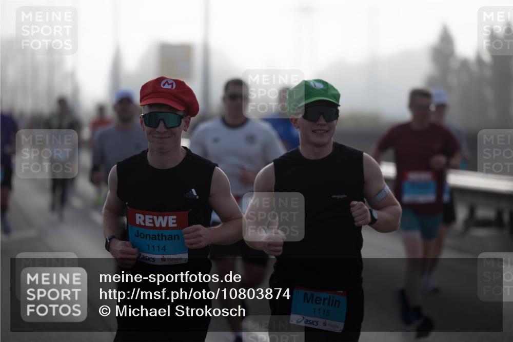 03.10.2026 - Köhlbrandbrückenlauf Michael Strokosch http://msf.ph/oto/10803874 03.10.2026 09:14:50 Position 3 1114, 1115 meine-sportfotos.de