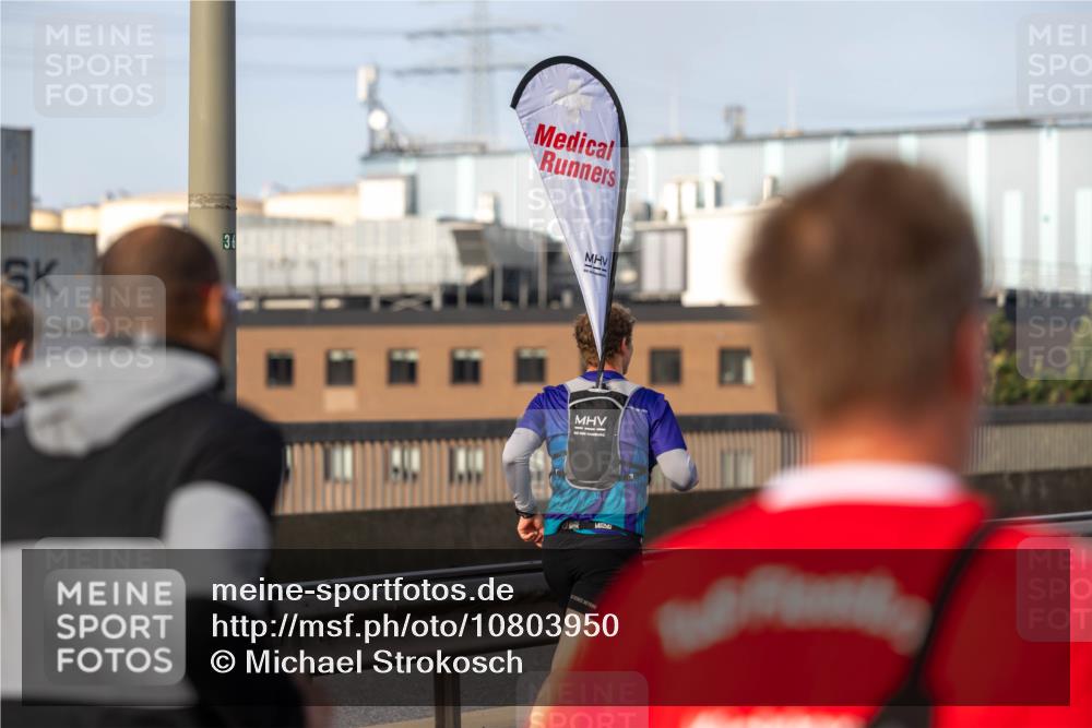 03.10.2026 - Köhlbrandbrückenlauf Michael Strokosch http://msf.ph/oto/10803950 03.10.2026 09:19:20 Position 3 3 meine-sportfotos.de