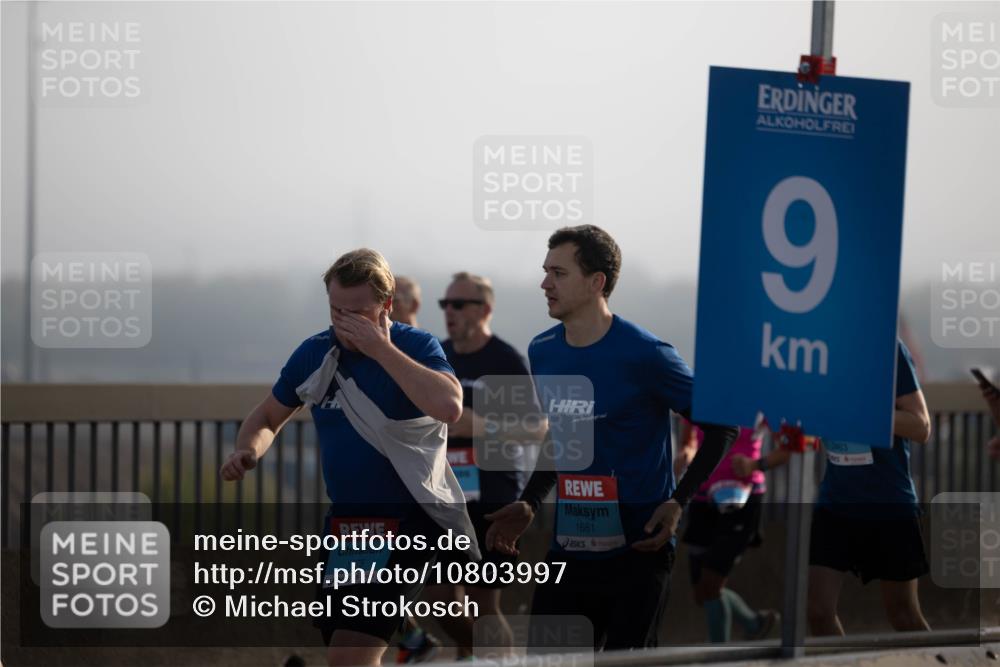 03.10.2026 - Köhlbrandbrückenlauf Michael Strokosch http://msf.ph/oto/10803997 03.10.2026 09:23:16 Position 3 1675, 1681, 9, 1483 meine-sportfotos.de