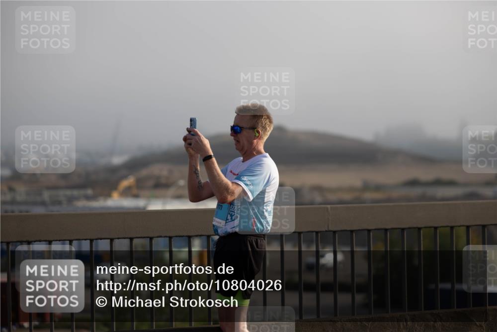 03.10.2026 - Köhlbrandbrückenlauf Michael Strokosch http://msf.ph/oto/10804026 03.10.2026 09:25:25 Position 3  meine-sportfotos.de