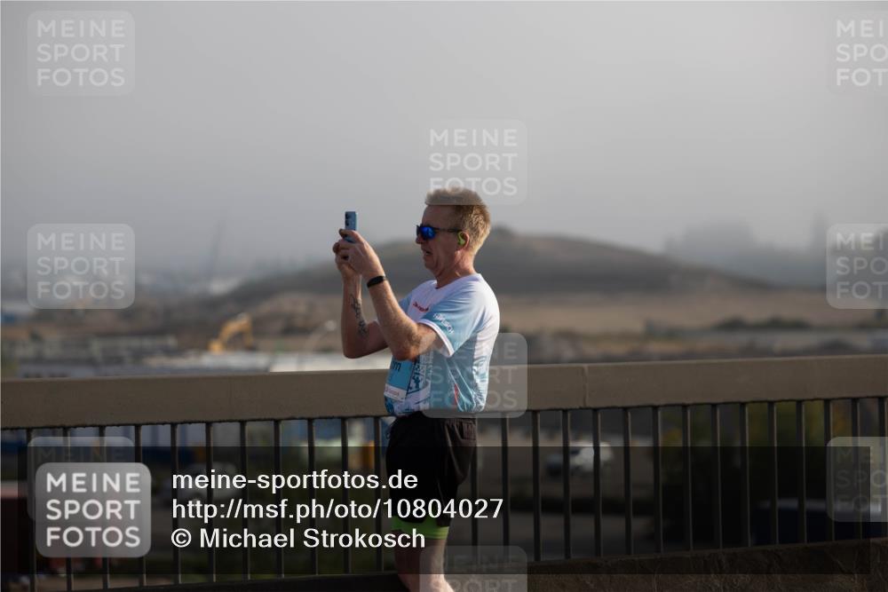 03.10.2026 - Köhlbrandbrückenlauf Michael Strokosch http://msf.ph/oto/10804027 03.10.2026 09:25:25 Position 3 3 meine-sportfotos.de
