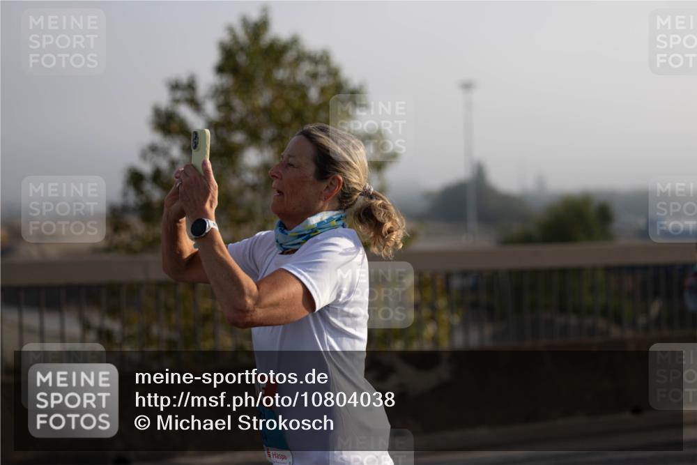03.10.2026 - Köhlbrandbrückenlauf Michael Strokosch http://msf.ph/oto/10804038 03.10.2026 09:26:17 Position 3  meine-sportfotos.de