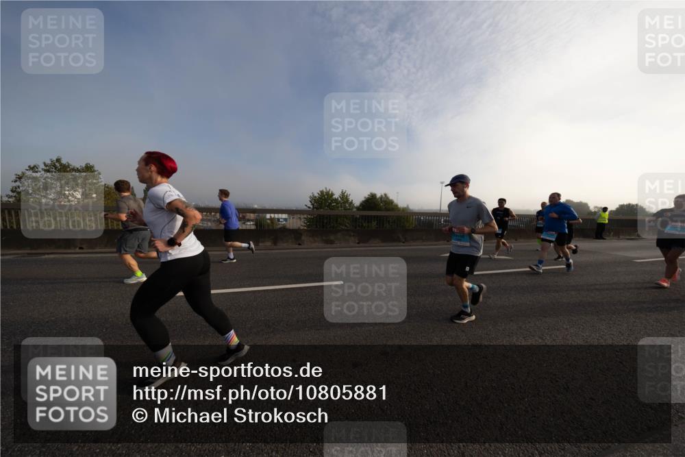 03.10.2026 - Köhlbrandbrückenlauf Michael Strokosch http://msf.ph/oto/10805881 03.10.2026 09:17:47 Position 3  meine-sportfotos.de