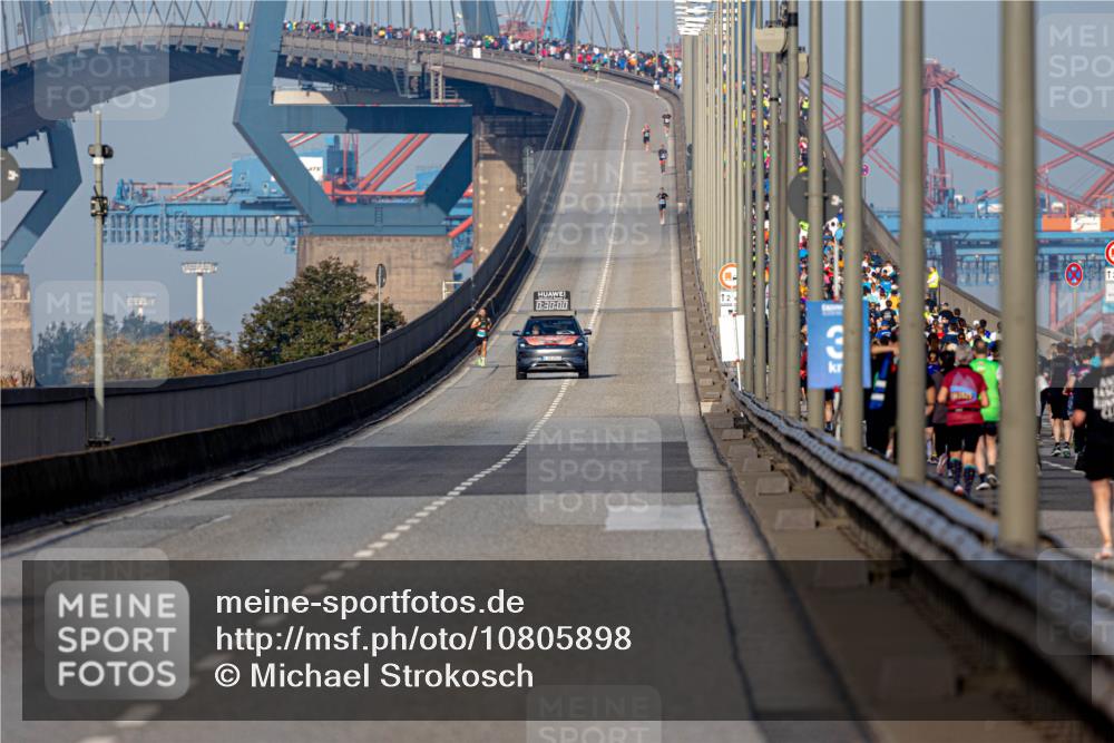 03.10.2026 - Köhlbrandbrückenlauf Michael Strokosch http://msf.ph/oto/10805898 03.10.2026 09:30:53 Position 3 0, 30, 00 meine-sportfotos.de