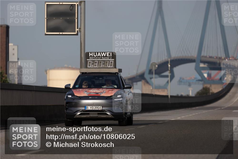 03.10.2026 - Köhlbrandbrückenlauf Michael Strokosch http://msf.ph/oto/10806025 03.10.2026 09:32:03 Position 3 2, 0, 88, 8, 390 meine-sportfotos.de