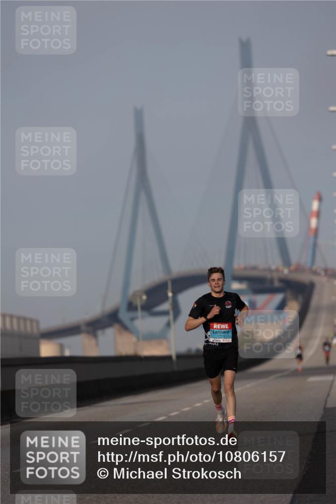 03.10.2026 - Köhlbrandbrückenlauf Michael Strokosch http://msf.ph/oto/10806157 03.10.2026 09:33:21 Position 3 1773 meine-sportfotos.de