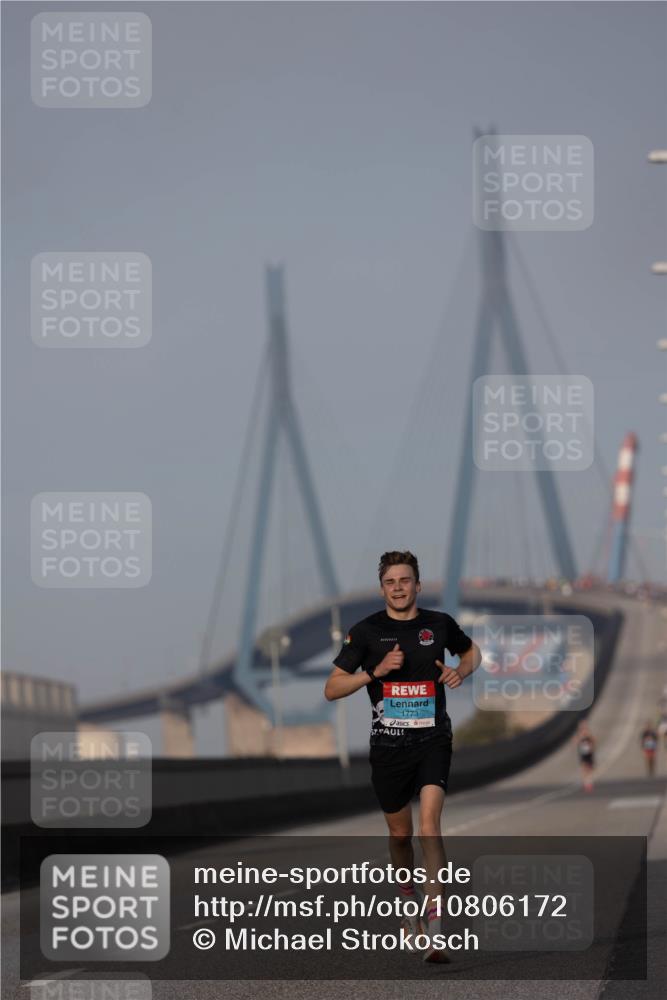 03.10.2026 - Köhlbrandbrückenlauf Michael Strokosch http://msf.ph/oto/10806172 03.10.2026 09:33:22 Position 3 1773, 7 meine-sportfotos.de