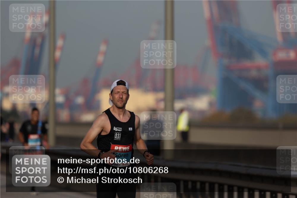 03.10.2026 - Köhlbrandbrückenlauf Michael Strokosch http://msf.ph/oto/10806268 03.10.2026 09:34:01 Position 3 1508 meine-sportfotos.de