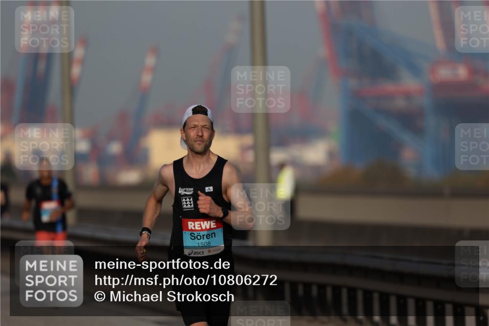 03.10.2026 - Köhlbrandbrückenlauf Michael Strokosch http://msf.ph/oto/10806272 03.10.2026 09:34:01 Position 3 1508 meine-sportfotos.de