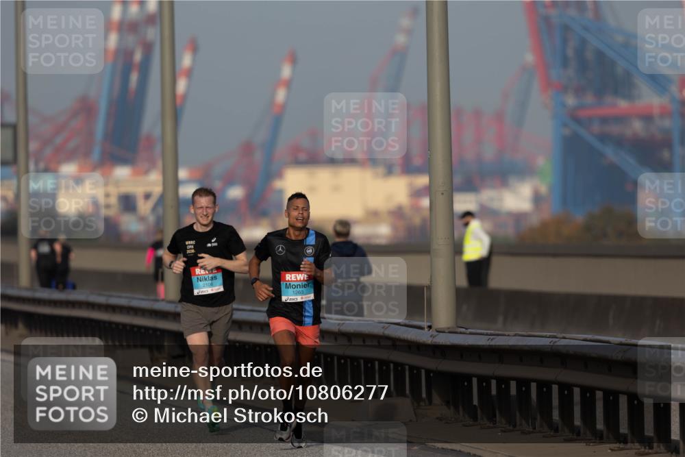 03.10.2026 - Köhlbrandbrückenlauf Michael Strokosch http://msf.ph/oto/10806277 03.10.2026 09:34:04 Position 3 2026, 2106, 1263 meine-sportfotos.de