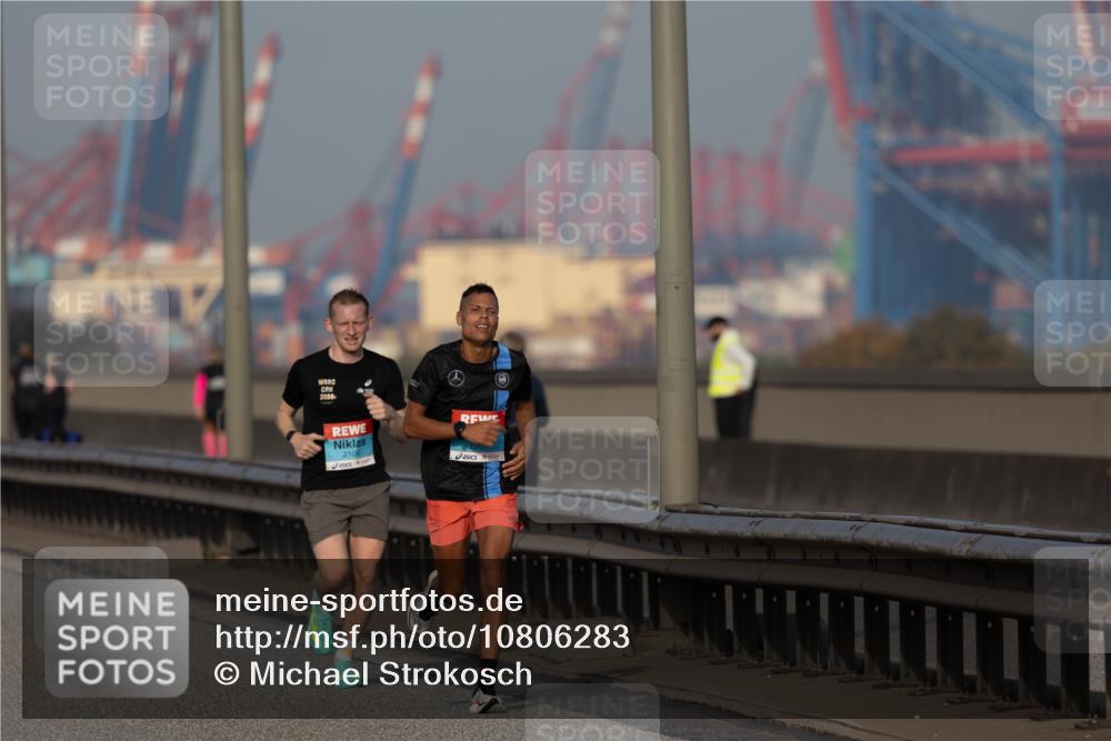 03.10.2026 - Köhlbrandbrückenlauf Michael Strokosch http://msf.ph/oto/10806283 03.10.2026 09:34:05 Position 3 2026, 2106 meine-sportfotos.de