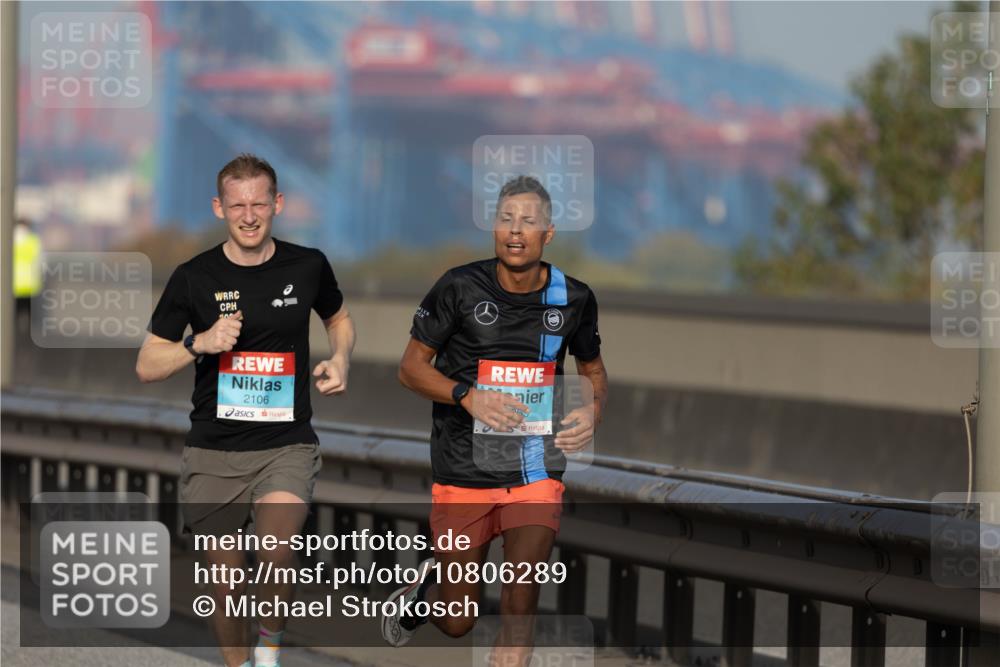 03.10.2026 - Köhlbrandbrückenlauf Michael Strokosch http://msf.ph/oto/10806289 03.10.2026 09:34:11 Position 3 200, 2106, 355 meine-sportfotos.de