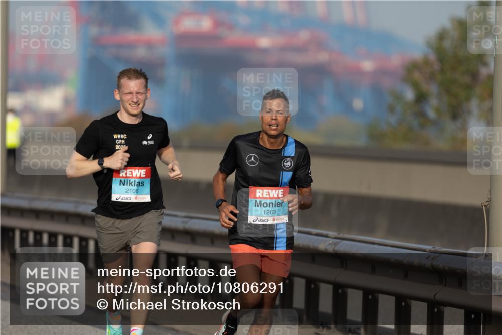 03.10.2026 - Köhlbrandbrückenlauf Michael Strokosch http://msf.ph/oto/10806291 03.10.2026 09:34:11 Position 3 2026, 2106, 1263 meine-sportfotos.de