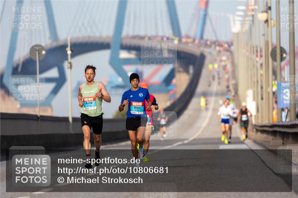 03.10.2026 - Köhlbrandbrückenlauf Michael Strokosch http://msf.ph/oto/10806681 03.10.2026 09:37:20 Position 3 2109, 1083, 3 meine-sportfotos.de