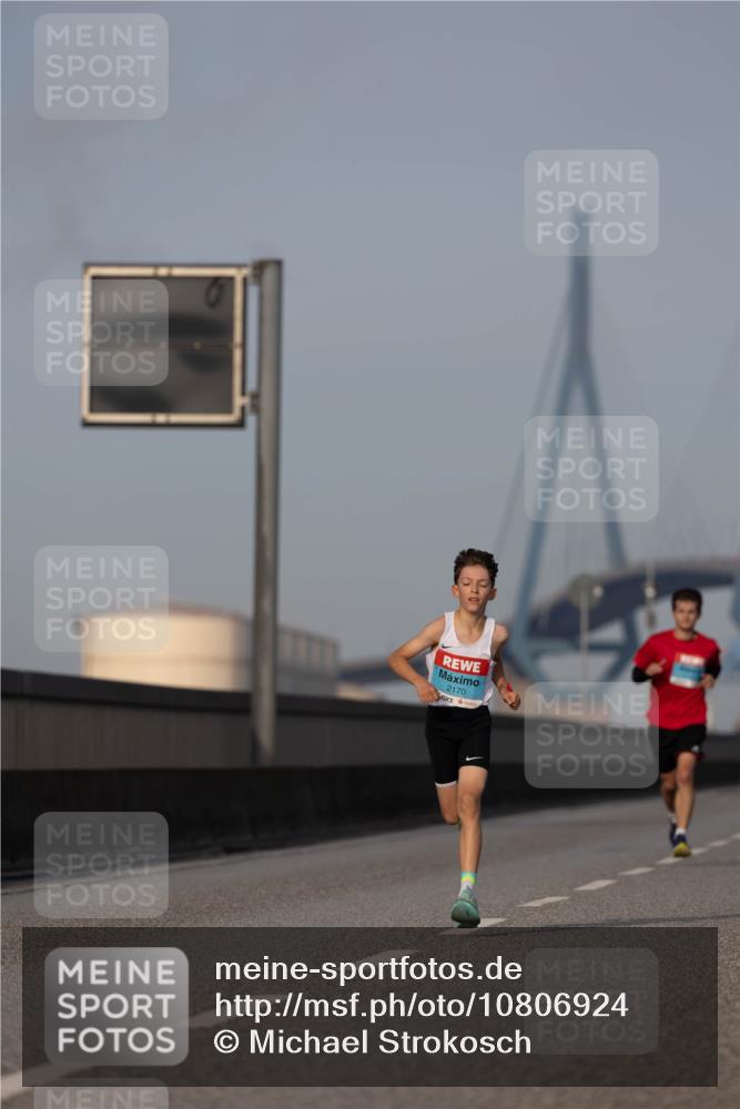 03.10.2026 - Köhlbrandbrückenlauf Michael Strokosch http://msf.ph/oto/10806924 03.10.2026 09:39:01 Position 3 2170 meine-sportfotos.de
