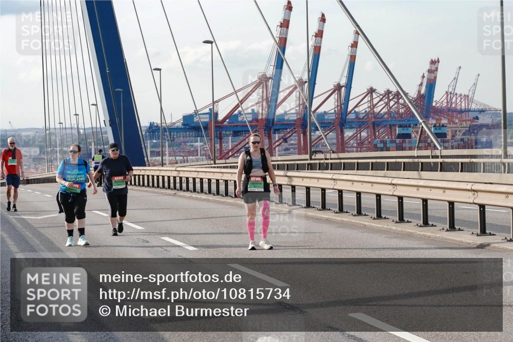 03.10.2026 - Köhlbrandbrückenlauf Michael Burmester http://msf.ph/oto/10815734 03.10.2026 16:14:15 Position 2  meine-sportfotos.de