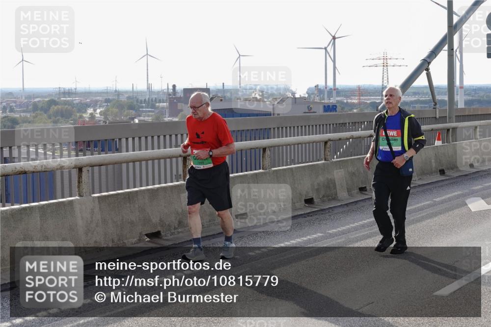 03.10.2026 - Köhlbrandbrückenlauf Michael Burmester http://msf.ph/oto/10815779 03.10.2026 16:16:26 Position 2 7899 meine-sportfotos.de