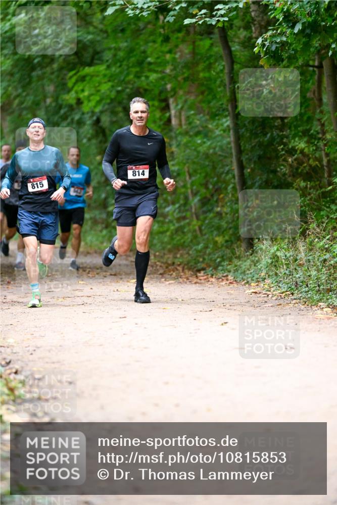 11.10.2026 - Bramfelder Halbmarathon 2026 Dr. Thomas Lammeyer http://msf.ph/oto/10815853 11.10.2026 09:50:09 Laufen 815, 814 meine-sportfotos.de