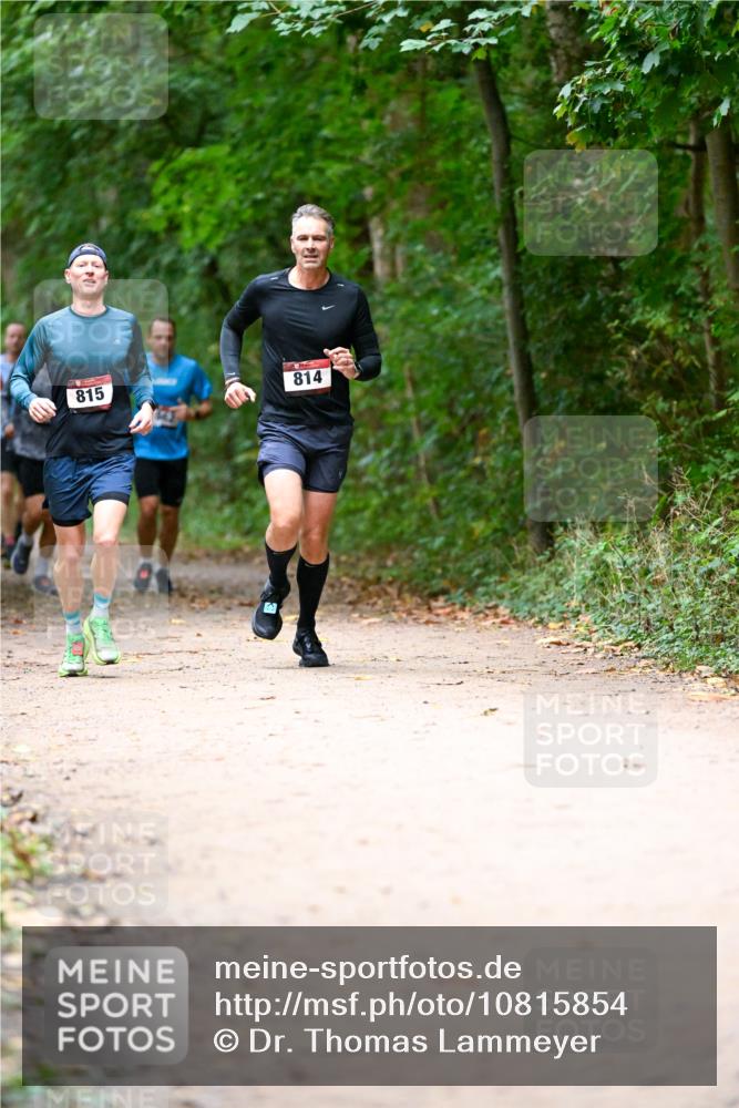 11.10.2026 - Bramfelder Halbmarathon 2026 Dr. Thomas Lammeyer http://msf.ph/oto/10815854 11.10.2026 09:50:09 Laufen 815, 814 meine-sportfotos.de