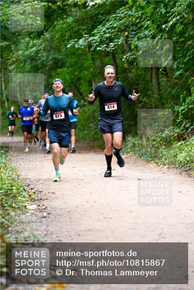 11.10.2026 - Bramfelder Halbmarathon 2026 Dr. Thomas Lammeyer http://msf.ph/oto/10815867 11.10.2026 09:50:11 Laufen 815, 814 meine-sportfotos.de