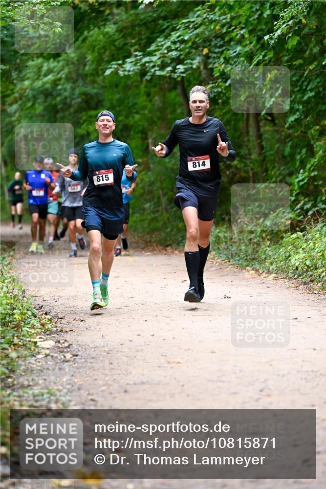 11.10.2026 - Bramfelder Halbmarathon 2026 Dr. Thomas Lammeyer http://msf.ph/oto/10815871 11.10.2026 09:50:11 Laufen 815, 814 meine-sportfotos.de