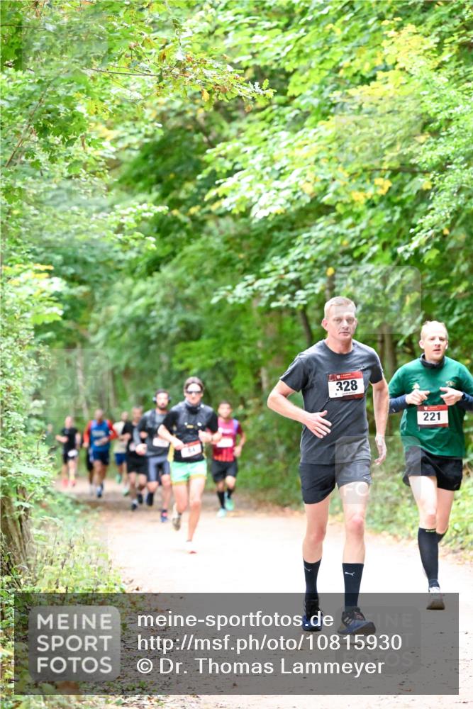 11.10.2026 - Bramfelder Halbmarathon 2026 Dr. Thomas Lammeyer http://msf.ph/oto/10815930 11.10.2026 09:50:24 Laufen 328, 221 meine-sportfotos.de