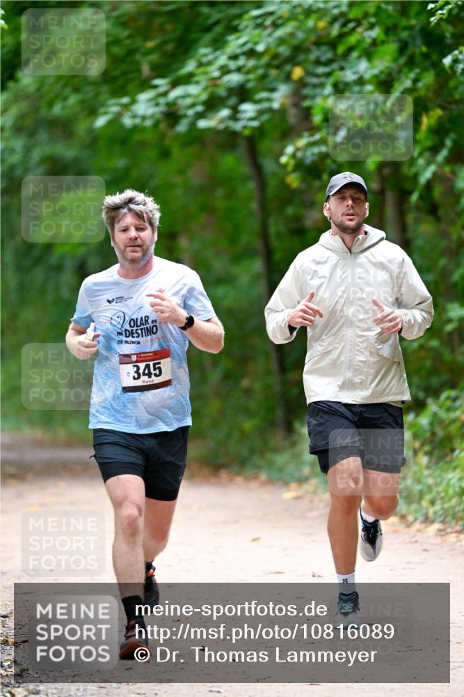 11.10.2026 - Bramfelder Halbmarathon 2026 Dr. Thomas Lammeyer http://msf.ph/oto/10816089 11.10.2026 09:51:06 Laufen 25, 345 meine-sportfotos.de