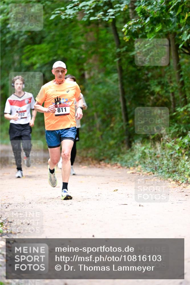 11.10.2026 - Bramfelder Halbmarathon 2026 Dr. Thomas Lammeyer http://msf.ph/oto/10816103 11.10.2026 09:51:19 Laufen 811 meine-sportfotos.de