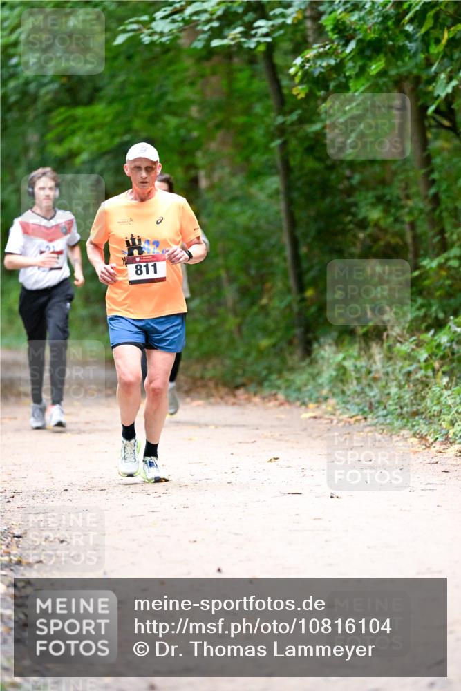 11.10.2026 - Bramfelder Halbmarathon 2026 Dr. Thomas Lammeyer http://msf.ph/oto/10816104 11.10.2026 09:51:19 Laufen 811 meine-sportfotos.de
