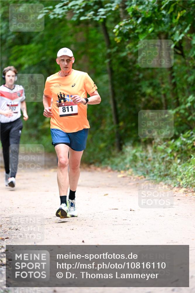 11.10.2026 - Bramfelder Halbmarathon 2026 Dr. Thomas Lammeyer http://msf.ph/oto/10816110 11.10.2026 09:51:20 Laufen 811 meine-sportfotos.de