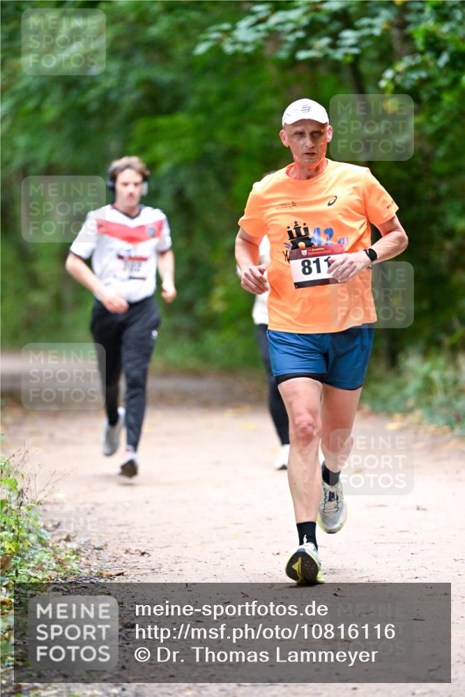 11.10.2026 - Bramfelder Halbmarathon 2026 Dr. Thomas Lammeyer http://msf.ph/oto/10816116 11.10.2026 09:51:21 Laufen 811 meine-sportfotos.de