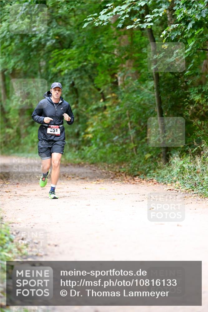 11.10.2026 - Bramfelder Halbmarathon 2026 Dr. Thomas Lammeyer http://msf.ph/oto/10816133 11.10.2026 09:51:35 Laufen 51 meine-sportfotos.de