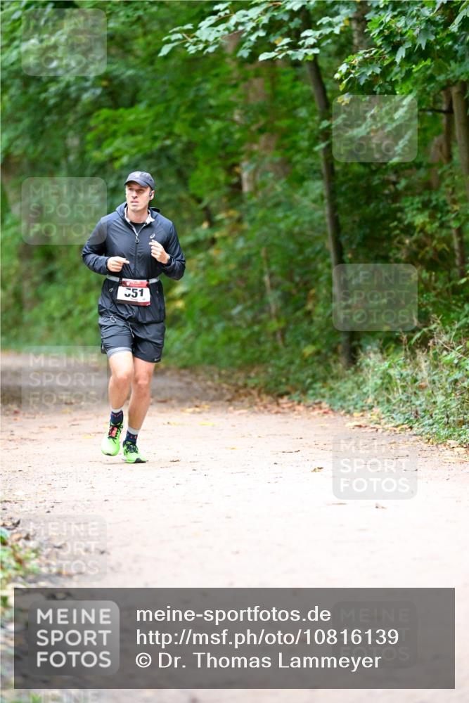 11.10.2026 - Bramfelder Halbmarathon 2026 Dr. Thomas Lammeyer http://msf.ph/oto/10816139 11.10.2026 09:51:36 Laufen 51 meine-sportfotos.de