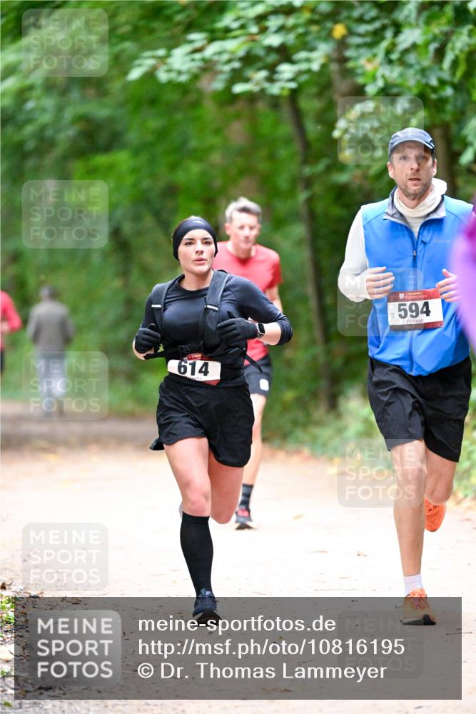 11.10.2026 - Bramfelder Halbmarathon 2026 Dr. Thomas Lammeyer http://msf.ph/oto/10816195 11.10.2026 09:52:00 Laufen 614, 42, 594 meine-sportfotos.de