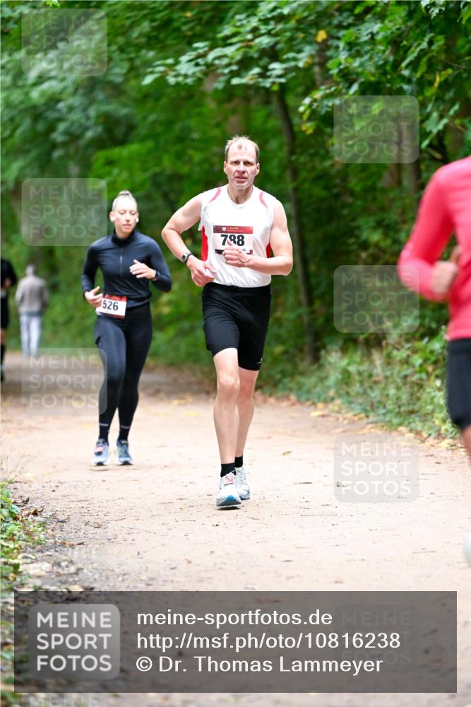 11.10.2026 - Bramfelder Halbmarathon 2026 Dr. Thomas Lammeyer http://msf.ph/oto/10816238 11.10.2026 09:52:09 Laufen 526, 788 meine-sportfotos.de