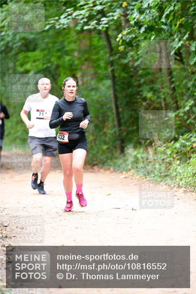 11.10.2026 - Bramfelder Halbmarathon 2026 Dr. Thomas Lammeyer http://msf.ph/oto/10816552 11.10.2026 09:53:39 Laufen 71, 432 meine-sportfotos.de